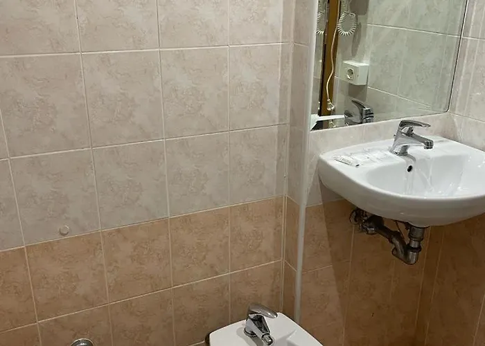 Renting 4*